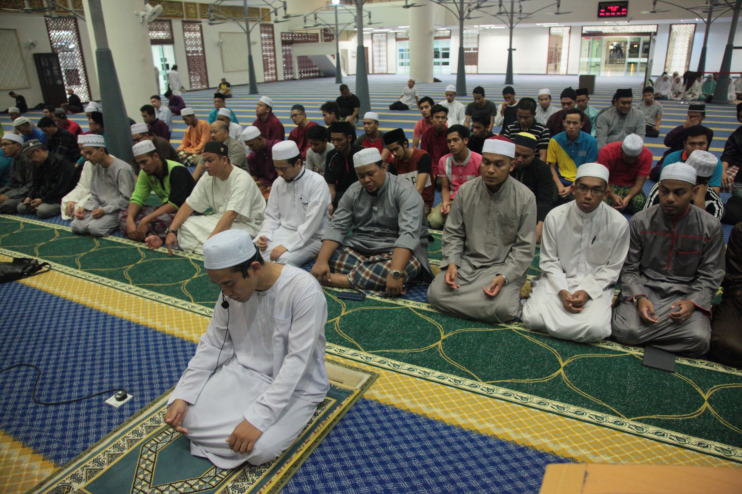 PRO16 20 yassin IMG 0335